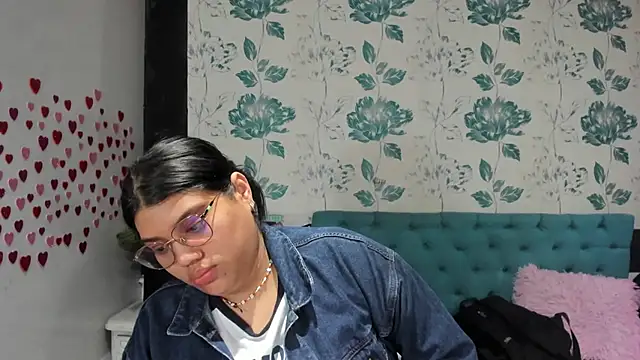 LindaBreeS online show from 27, 2, 2025