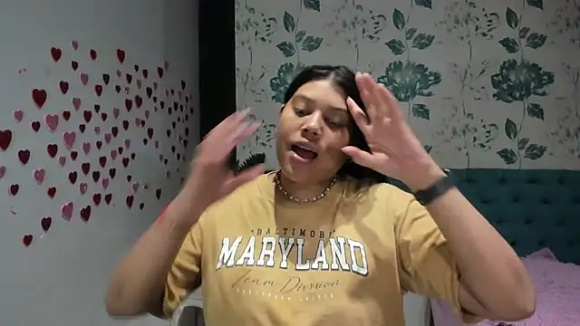 LindaBreeS online show from 1, 3, 2025