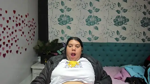 LindaBreeS online show from 9, 3, 2025