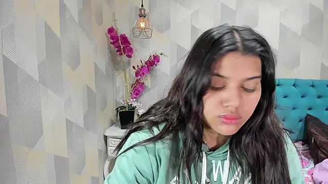 LindaBreeS online show from 11, 9, 2025