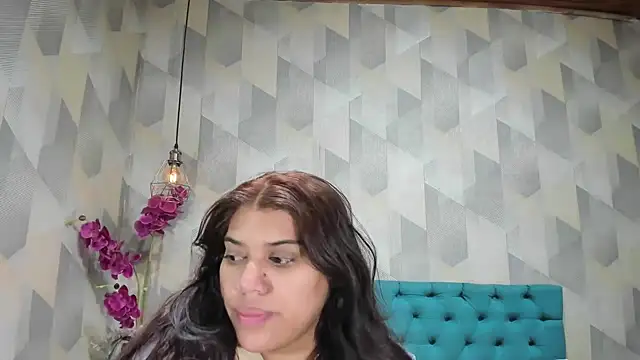 LindaBreeS online show from 14, 9, 2025