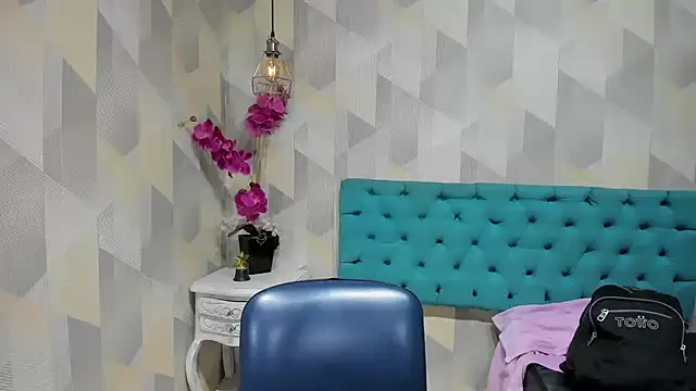 LindaBreeS online show from 1, 10, 2025