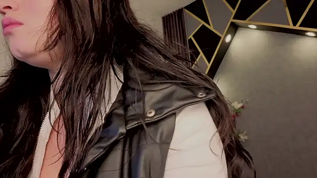 almma shy online show from 12, 9, 2025