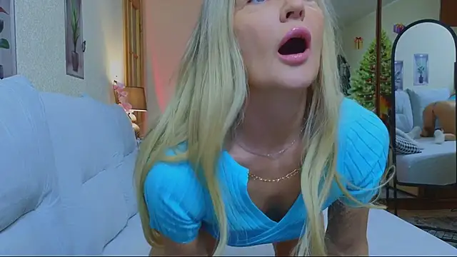 Snapshot of amelia_blondy chatting on 24, 1, 2025 amelia blondy online show from 24, 1, 2025