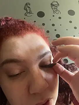 lolabun247 online show from 6, 11, 2025