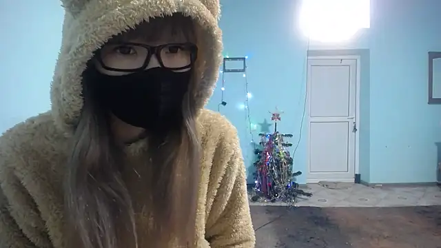 elllaaxx online show from 7, 1, 2025