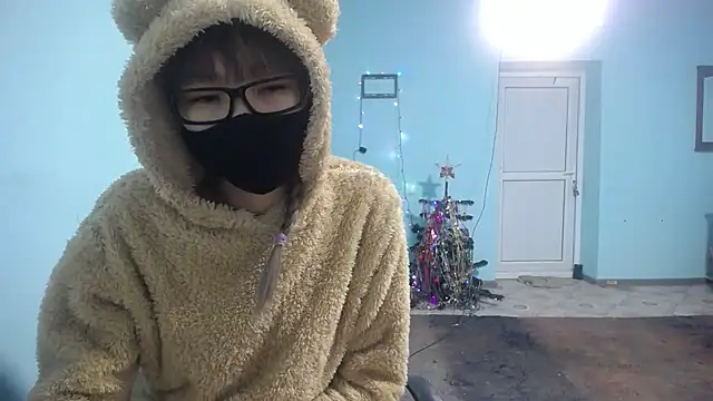 elllaaxx online show from 9, 1, 2025