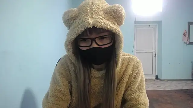 elllaaxx online show from 14, 3, 2025