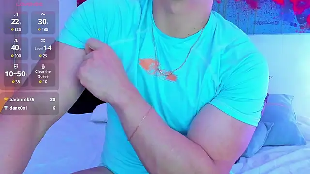 Snapshot of arminjones1 chatting on 6, 3, 2025 arminjones1 online show from 6, 3, 2025