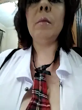 Snapshot of Lucia8600 chatting on 13, 5, 2026 Lucia8600 online show from 13, 5, 2026