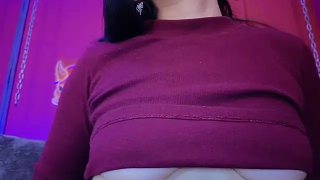 Julieta Russell online show from 7, 3, 2026