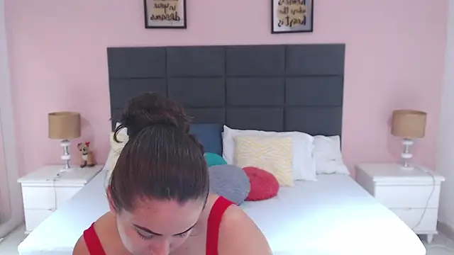 MadisonJenner online show from 13, 1, 2025