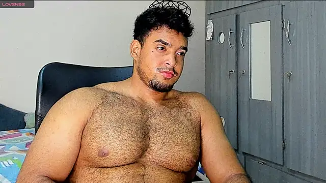 Big furry bear13 online show from 17, 1, 2025