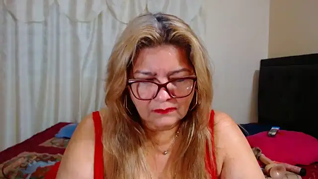 Snapshot of maturehot649 chatting on 26, 1, 2025 maturehot649 online show from 26, 1, 2025