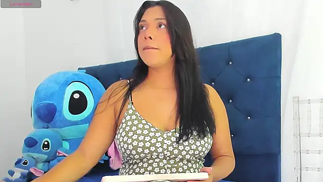 Snapshot of angela_santana_ chatting on 22, 1, 2025 angela santana online show from 22, 1, 2025