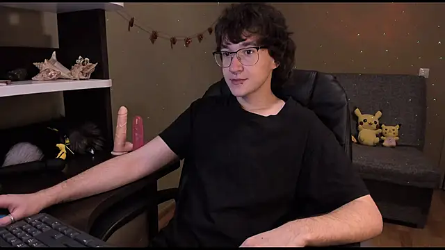 Snapshot of zackstivens chatting on 8, 2, 2025 zackstivens online show from 8, 2, 2025