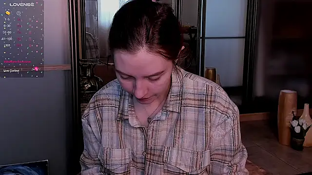 Ksuhesa online show from 8, 3, 2025