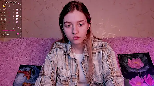 Ksuhesa online show from 17, 3, 2025