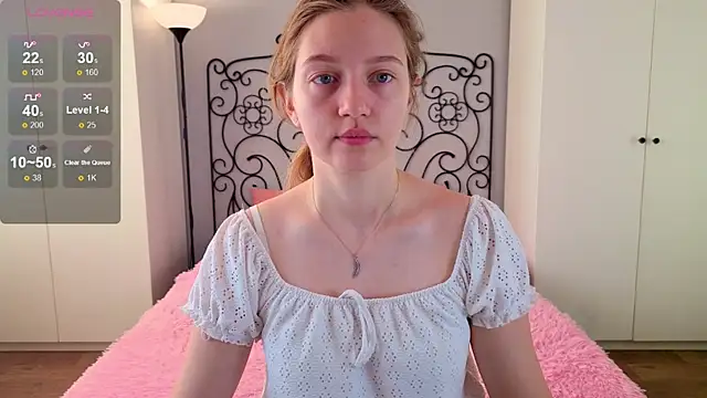 Ksuhesa online show from 18, 10, 2025