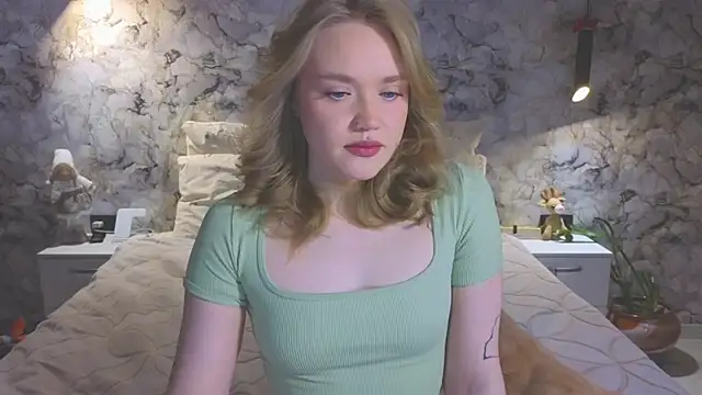 Snapshot of Aurora_Golden1 chatting on 3, 5, 2026 Aurora Golden1 online show from 3, 5, 2026