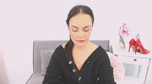 Snapshot of KendalNew chatting on 19, 12, 2024 KendalNew online show from 19, 12, 2024