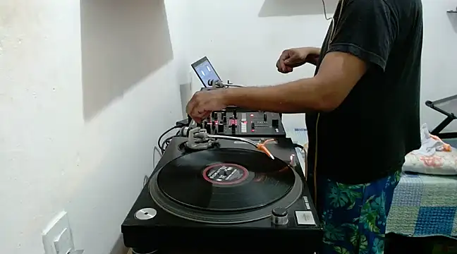 Snapshot of O_PanteraNegra_Camboy chatting on 9, 2, 2025 O PanteraNegra Camboy online show from 9, 2, 2025