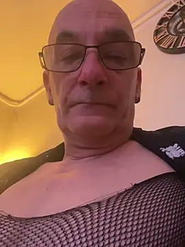 Snapshot of Sissy_Ambre chatting on 16, 2, 2025 Sissy Ambre online show from 16, 2, 2025