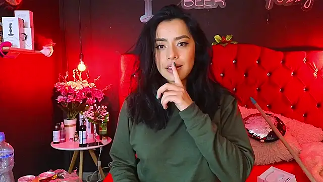 Snapshot of foxxy_nasty chatting on 28, 12, 2024 foxxy nasty online show from 28, 12, 2024