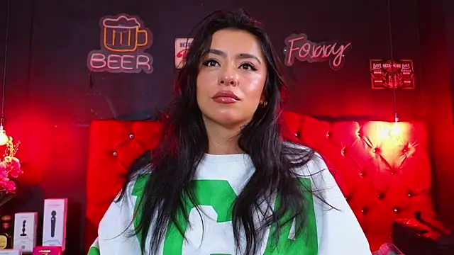 Snapshot of foxxy_nasty chatting on 20, 10, 2025 foxxy nasty online show from 20, 10, 2025