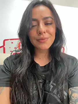 Snapshot of foxxy_nasty chatting on 27, 10, 2025 foxxy nasty online show from 27, 10, 2025