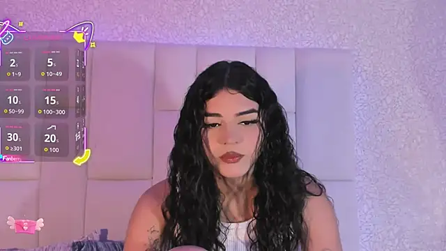 Summer walkerr online show from 25, 9, 2025