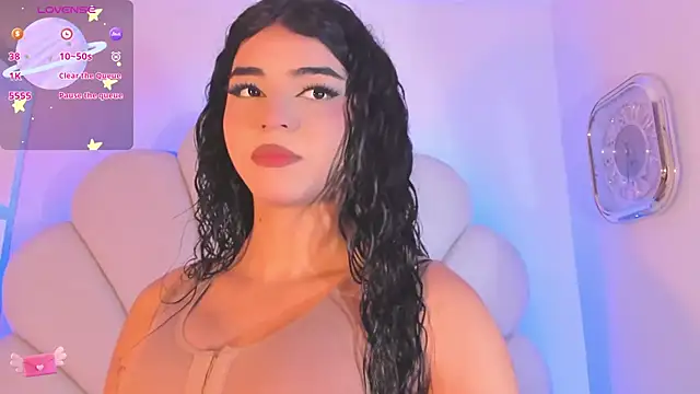 Snapshot of Summer_walkerr chatting on 25, 11, 2025 Summer walkerr online show from 25, 11, 2025