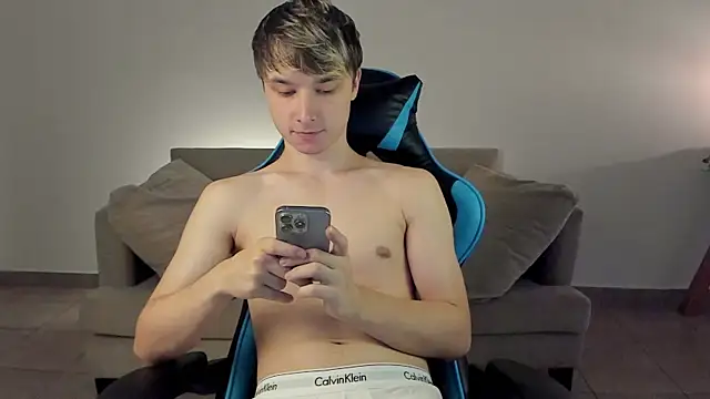 Snapshot of marcusmit chatting on 18, 1, 2025 marcusmit online show from 18, 1, 2025