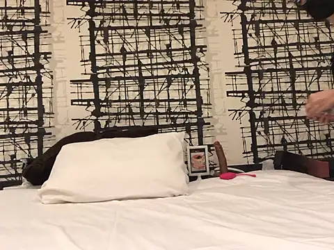 Snapshot of akemieroi chatting on 20, 11, 2025 akemieroi online show from 20, 11, 2025