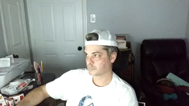 Snapshot of __Zeus____ chatting on 21, 12, 2025 Zeus online show from 21, 12, 2025