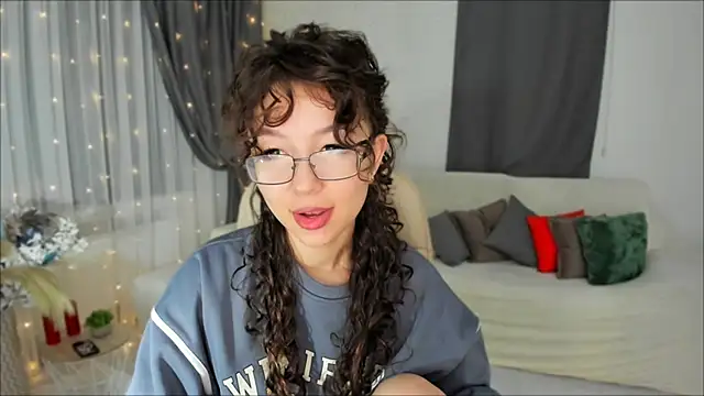 Snapshot of AgnieszkaBanana chatting on 5, 2, 2025 AgnieszkaBanana online show from 5, 2, 2025