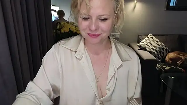 Snapshot of Gray_swann chatting on 19, 2, 2025 Gray swann online show from 19, 2, 2025