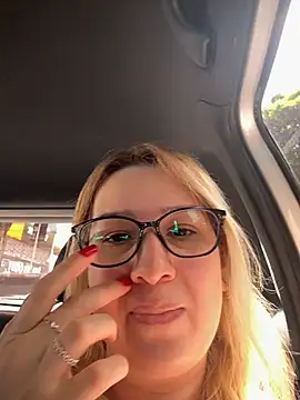 amooraaamoon online show from 23, 1, 2025