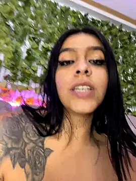 Snapshot of AbbyFtLuna chatting on 2, 12, 2024 AbbyFtLuna online show from 2, 12, 2024