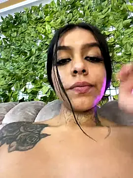 Snapshot of AbbyFtLuna chatting on 3, 12, 2024 AbbyFtLuna online show from 3, 12, 2024