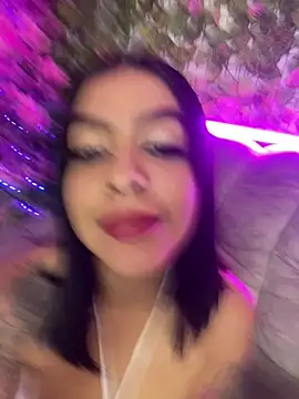 Snapshot of AbbyFtLuna chatting on 7, 12, 2024 AbbyFtLuna online show from 7, 12, 2024