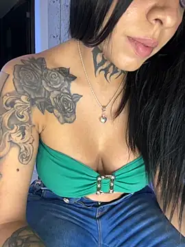 Snapshot of AbbyFtLuna chatting on 13, 9, 2025 AbbyFtLuna online show from 13, 9, 2025