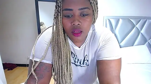 exotic karmella online show from 18, 3, 2025