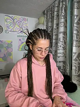 Snapshot of Hellen_dumont chatting on 1, 5, 2026 Hellen dumont online show from 1, 5, 2026