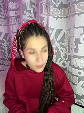 Snapshot of Hellen_dumont chatting on 9, 5, 2026 Hellen dumont online show from 9, 5, 2026