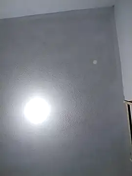 Flaquito pitudo online show from 1, 1, 2025