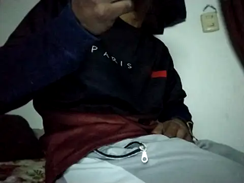 Flaquito pitudo online show from 10, 1, 2025