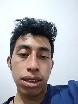 Flaquito pitudo online show from 18, 1, 2025