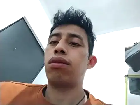 Flaquito pitudo online show from 27, 2, 2025