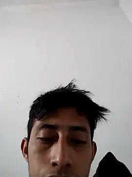 Flaquito pitudo online show from 12, 3, 2025